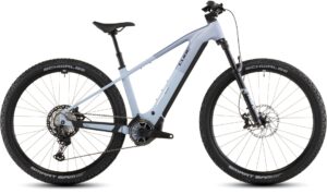 Cube Reaction Hybrid SLX 800